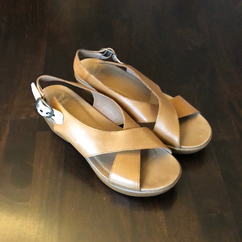 Dansko Jacinda Sandal size 40!